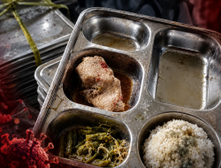 Kualitas MBG di Pasangkayu Disorot, Siswa Temukan Benda Asing hingga Makanan Tak Layak Konsumsi